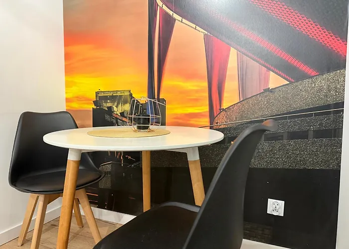 Zabrsaint Z Dusza 1 Sypialnia Balkon Centrum Zxxi * Katovice